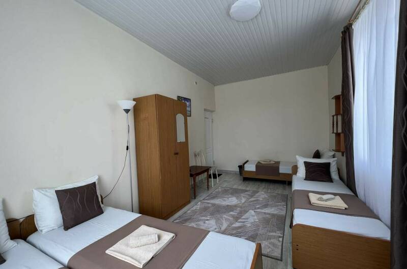 Номер № 3 Четырехместный «Стандарт»