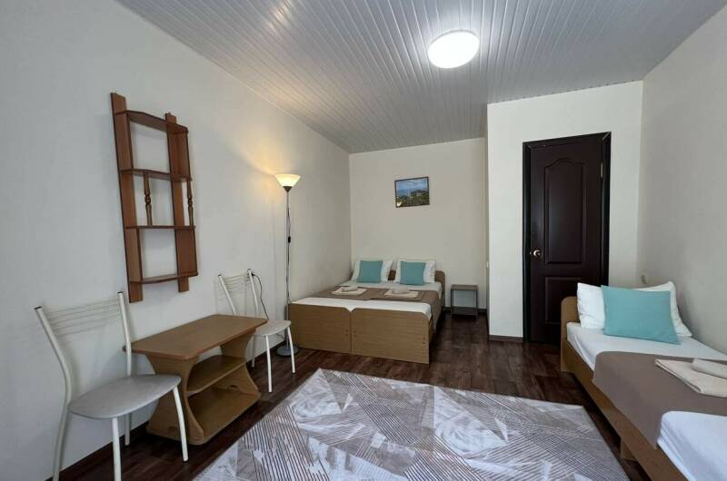 Номер № 6 Трехместный «Комфорт»