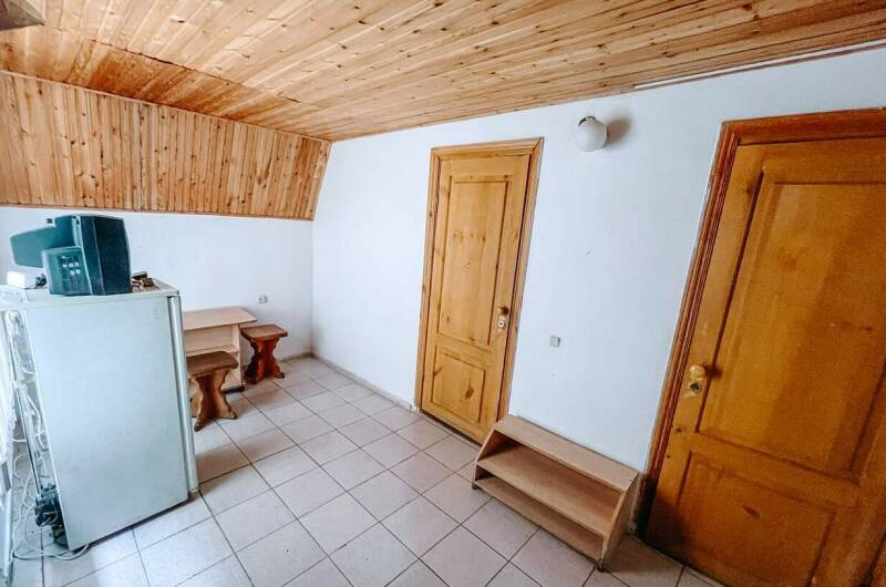 Домик 1-этажный 6-ти местный