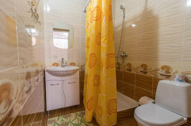 Трех местная комната на 1-ом этаже