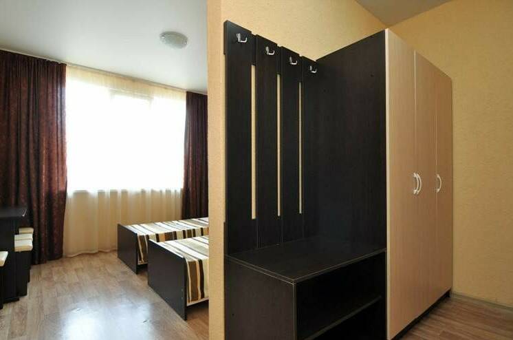 Четырехместный 2-комнатный номер с террасой 1 этаж