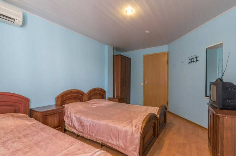 № 9 Трехместный «Эконом