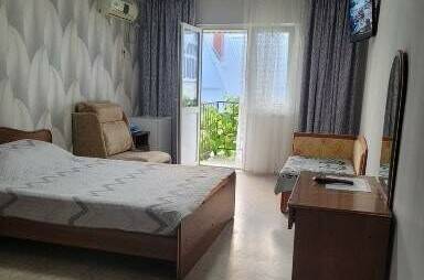 Номер на 4 места с балконом