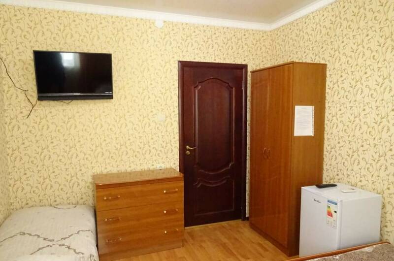 Номер на 3 места