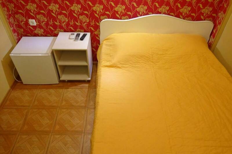 Комната на 2 места (санузел рядом с комнатой)