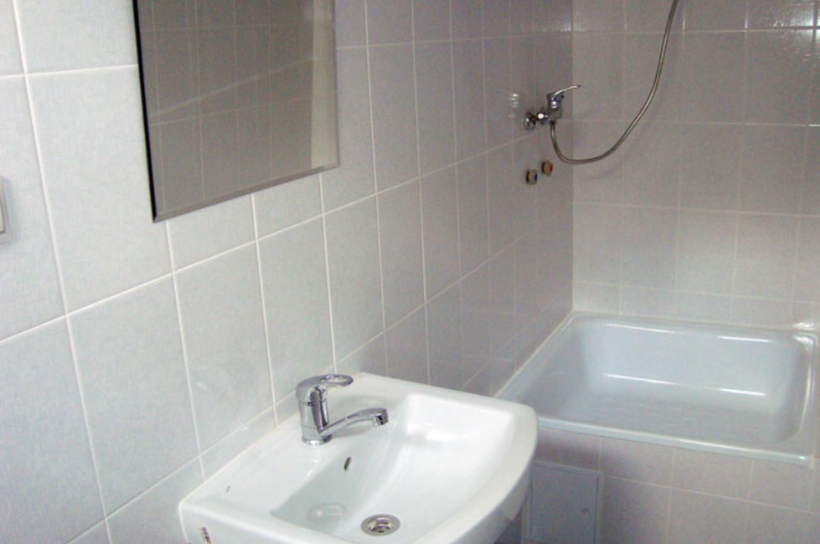 Стандарт — 3-х местный номер со всеми удобствами