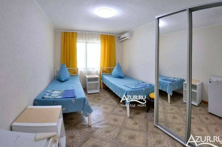 Домик во дворе № 2