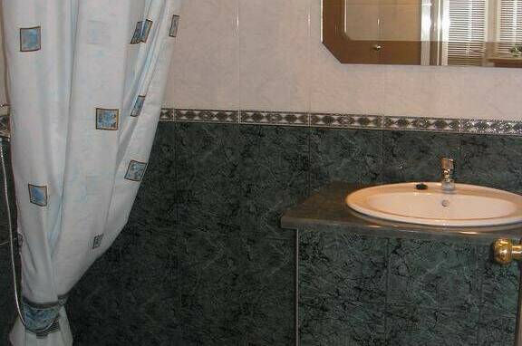 4-х местный номер с балконом с видом на море