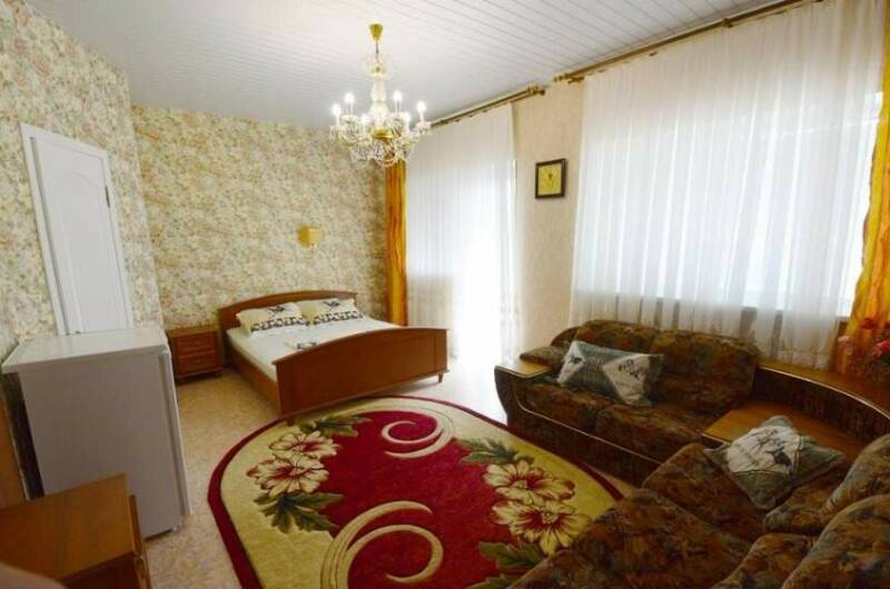 4-х местный номер с балконом с видом на море