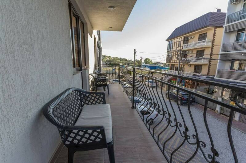 3-х местный Улучшенный номер Делюкс