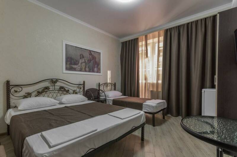 3-х местный Улучшенный номер Делюкс