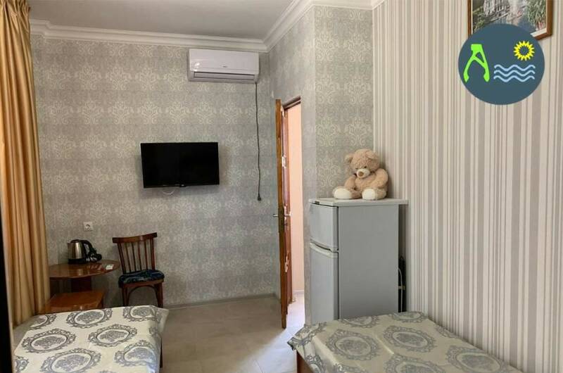 Двух местный номер с раздельной кроватью