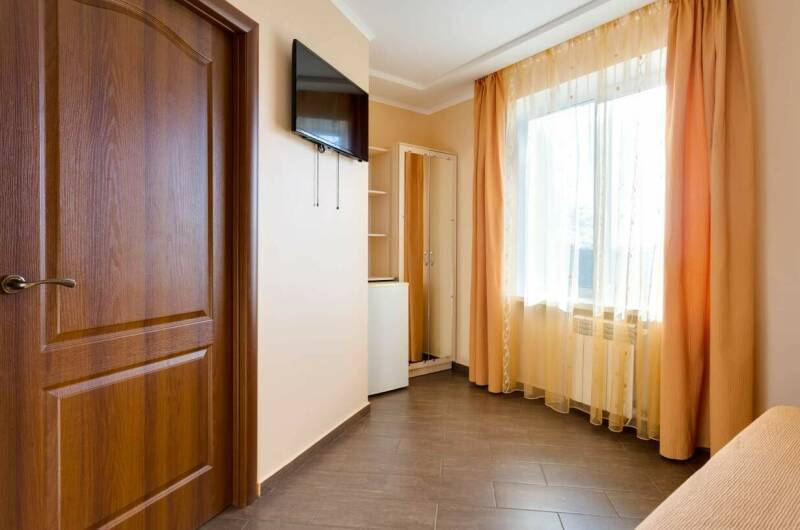 «Комфорт» 4х местный двухкомнатный