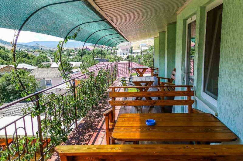 2- комнатный номер на 6 человек на 2 этаже