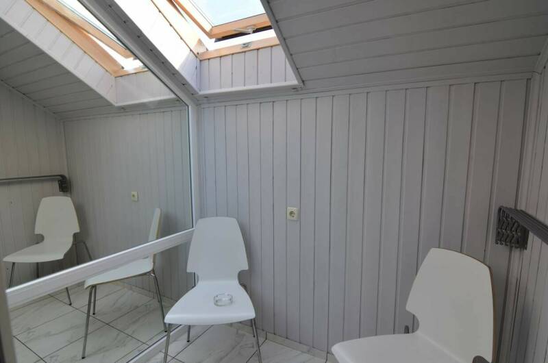 4-местный номер в мансарде (с внутренней лоджией)