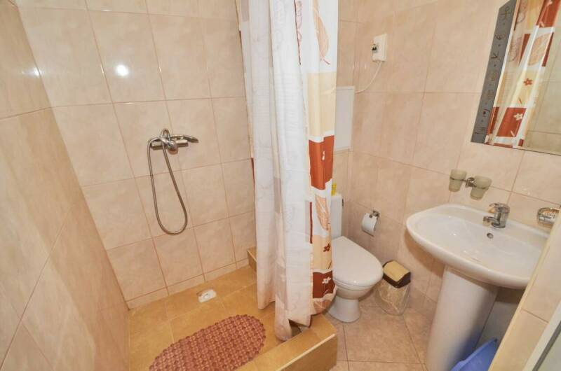 Трехместный с тремя раздельными кроватями