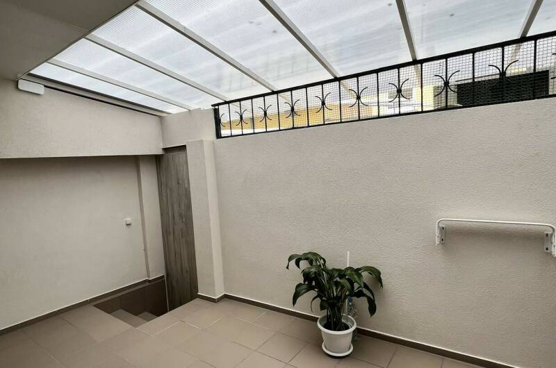 4-х мест. номер с кухней и двориком 1-й этаж