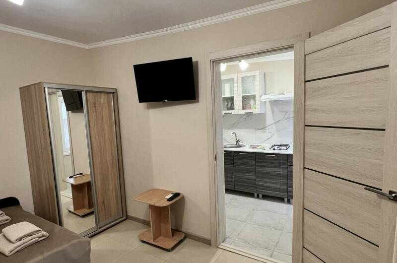 4-х мест. номер с кухней и двориком 1-й этаж