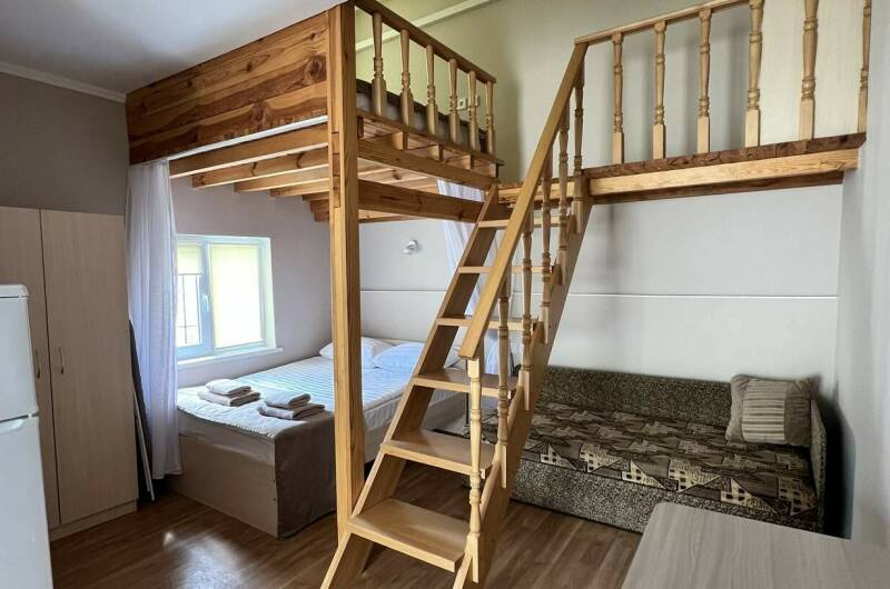 1-комнатный 2-х уровневый номер 2-й этаж