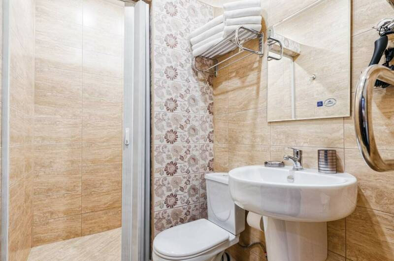 Двухкомнатный «Стандарт» с двуспальными кроватями