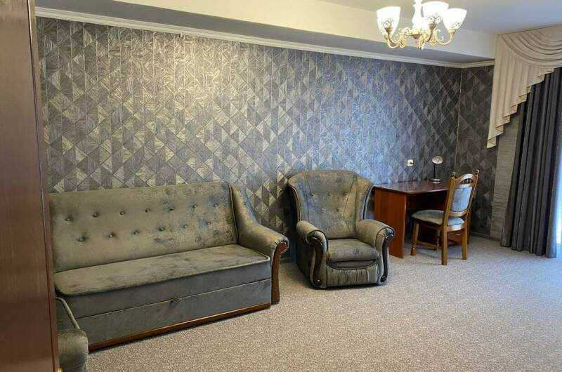 Номер 32 «Люкс»