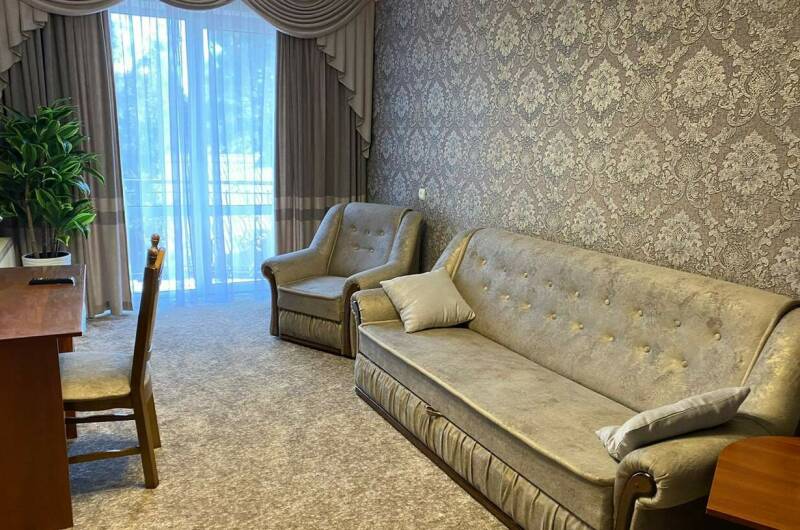 Номер 33 «Люкс»