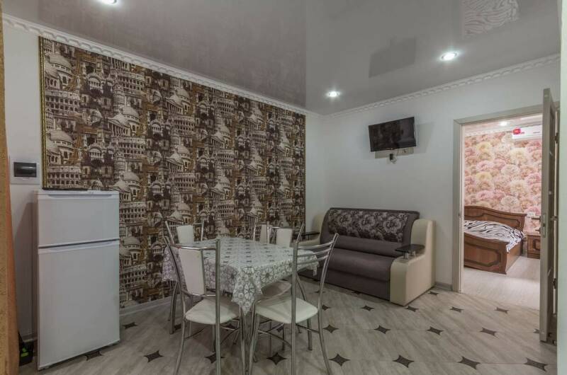 № 1 Двухкомнатный номер с кухней