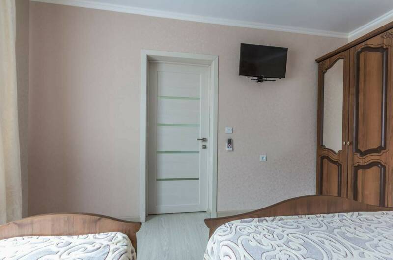 № 4 Двухкомнатный номер с кухней