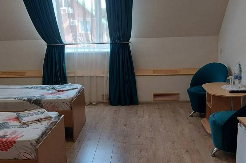 Номер № 13,14 (трехместный)