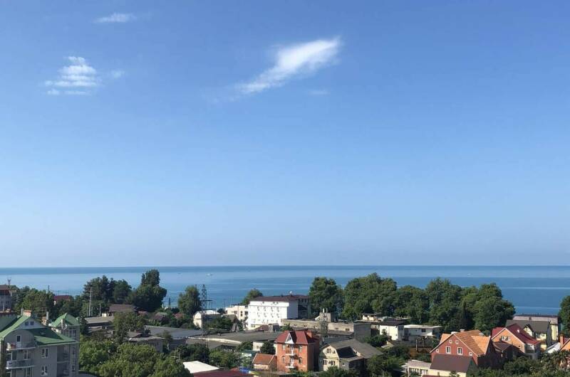 Трёхместный номер с балконом