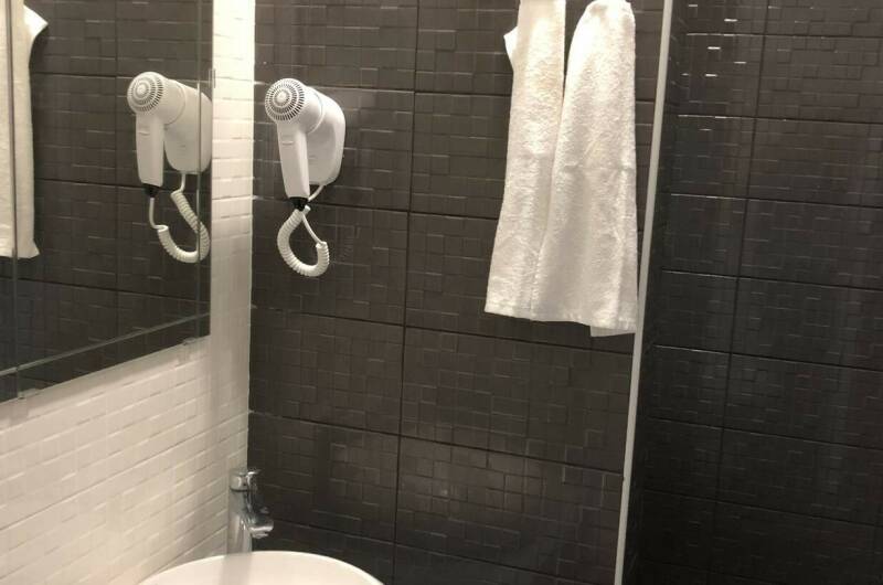 Двухместный номер с балконом и видом на горы