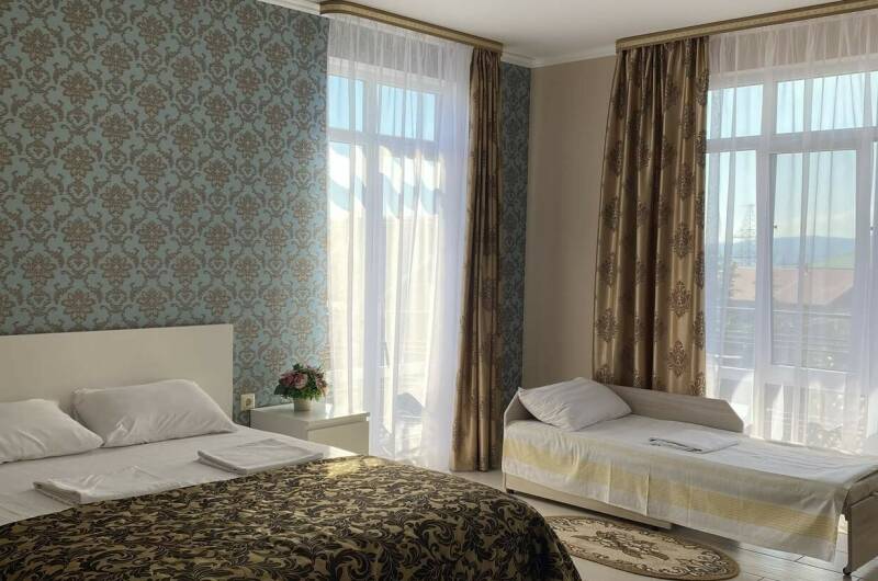 Апартаменты Делюкс 4 с балконом и видом на море