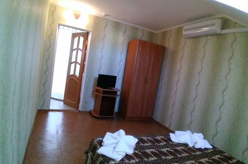 Двухкомнатная «Мансарда» с мини-кухней