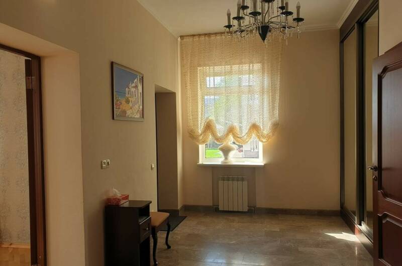 Номер с отдельным входом и кухней (1 этаж)