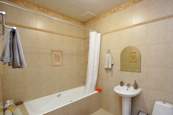 Номер с отдельным входом и кухней (1 этаж)