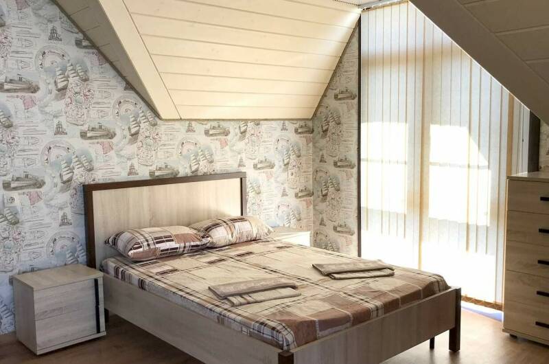 Номер ЛЮКС с кухней и балконами (20)