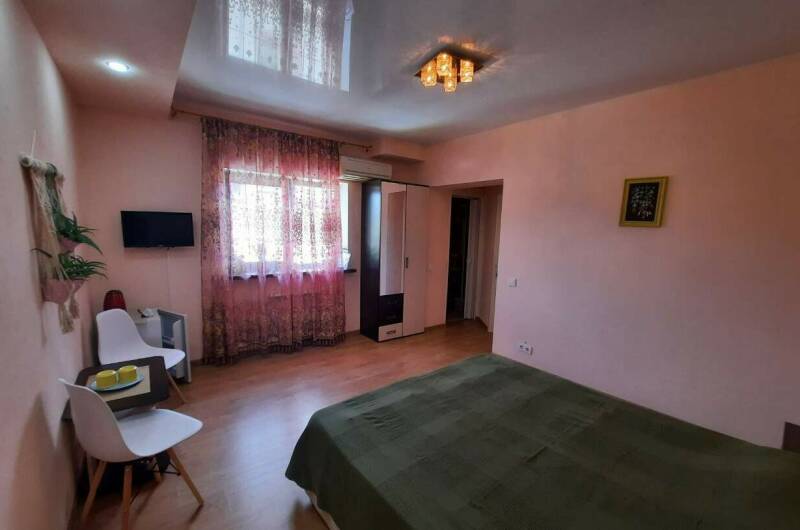 2хместная комната без балкона на 3 этаже