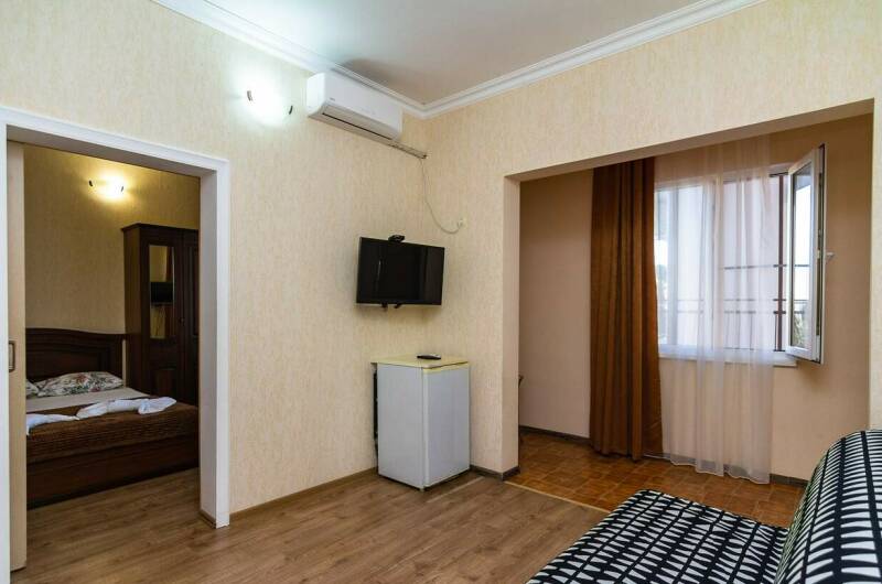 Двухкомнатный «Семейный» с видом на море