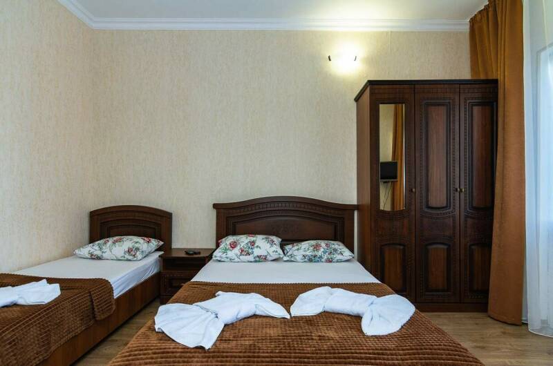 Двухкомнатный «Семейный» с видом на море