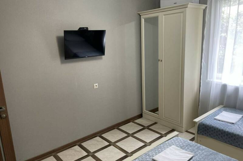 Улучшенный двухкомнатный номер со всеми удобствами