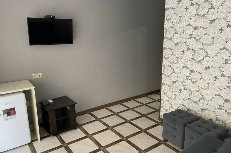 Улучшенный двухкомнатный номер со всеми удобствами