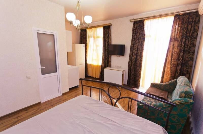 № 3 Двухкомнатные апартаменты с кухней и балконом