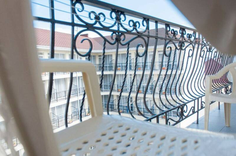 Четырехместный номер с балконом