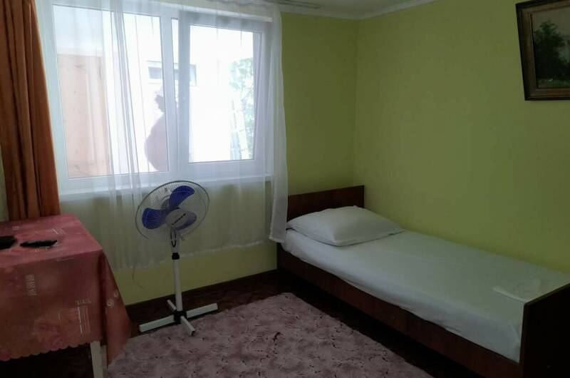 Трех местный на 1 этаже