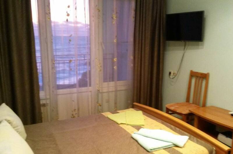 Небольшой номер 3 с видом на море