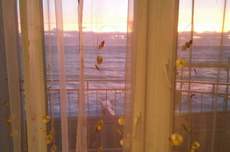 Небольшой номер 3 с видом на море