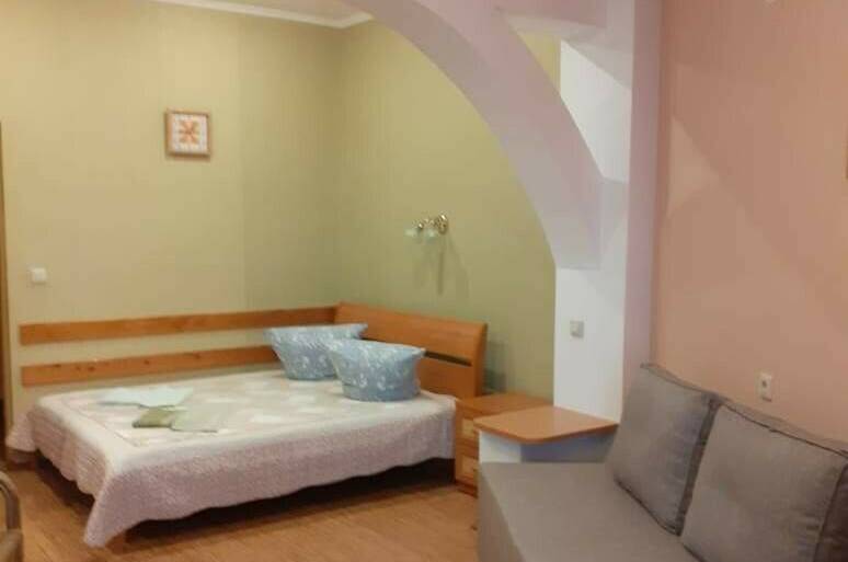 Большой номер 19 с отдельным входом