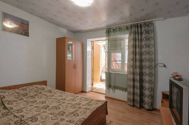 Двухкомнатный номер с кухней (№ 7)