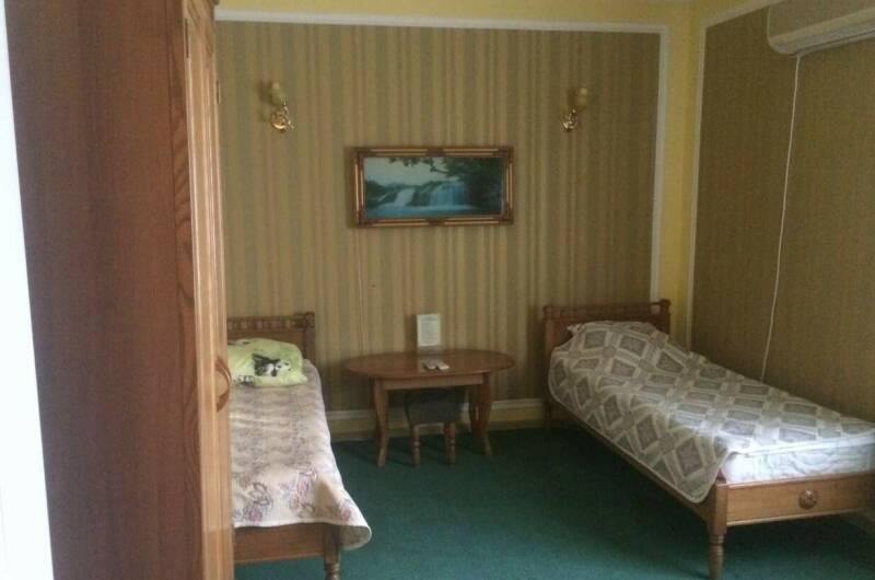 № 2 Четырехместный «Эконом» (2 этаж)