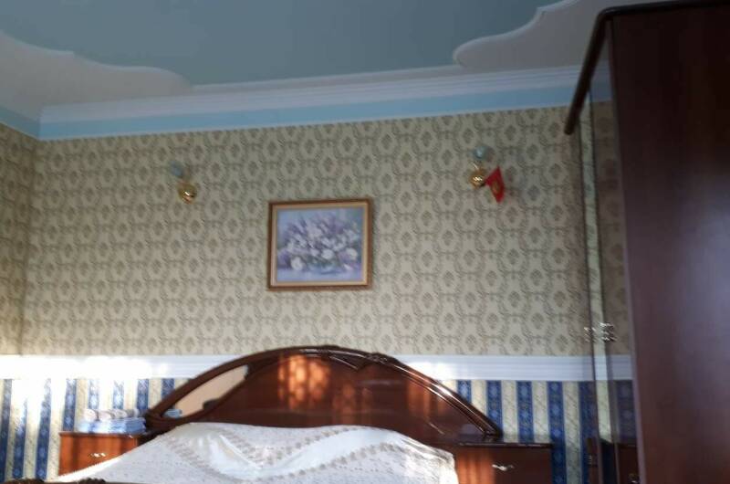 № 7 Номер на 2−4 человека с балконом (3 этаж)